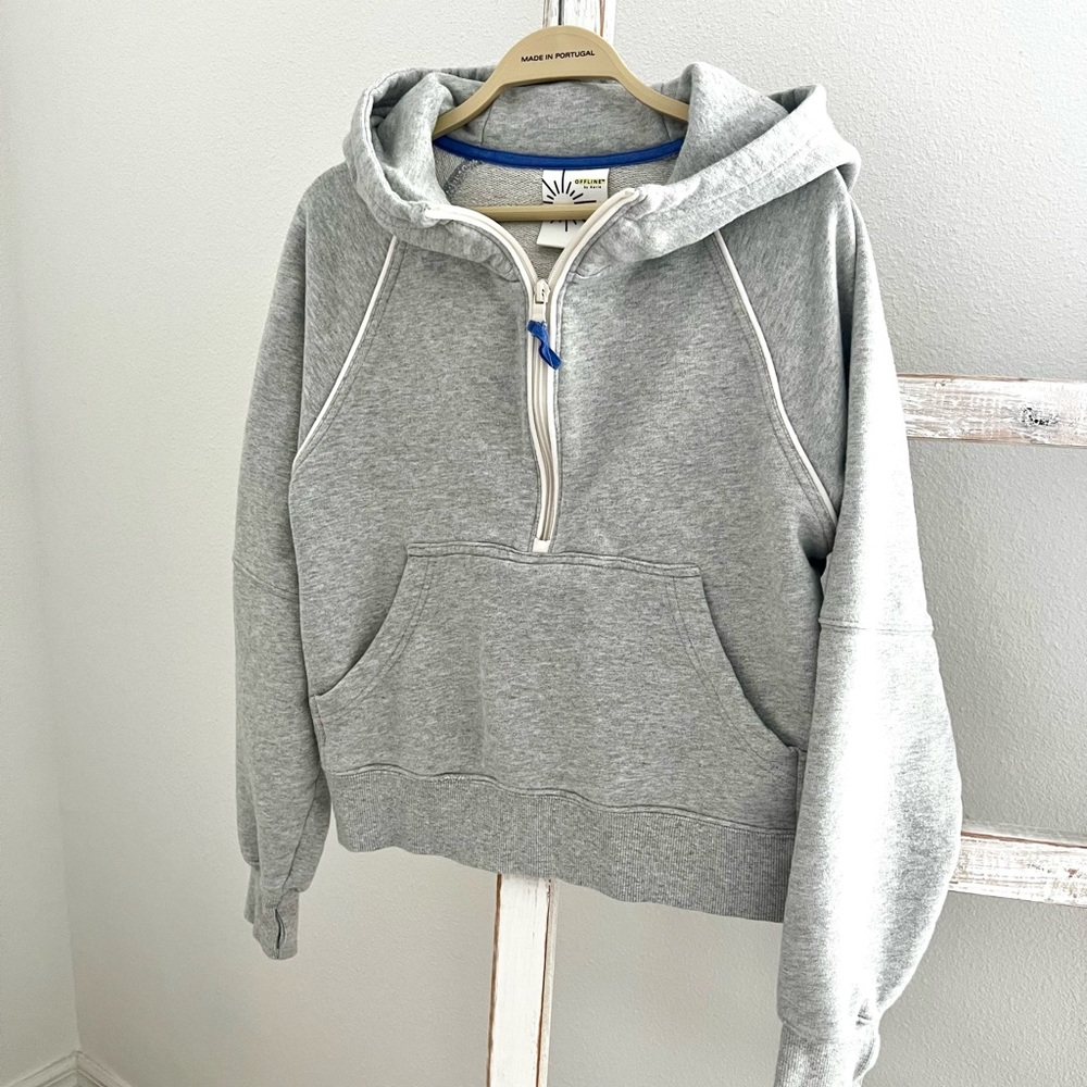 Aerie Offline Grey Hoodie Size XS